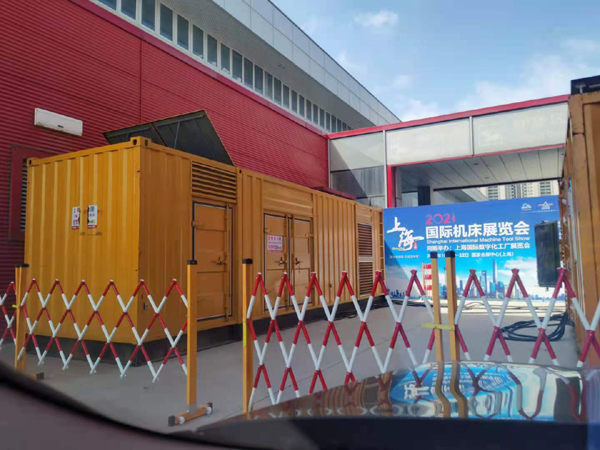 宝应发电车出租-发电机无电压或电压太低怎么办？